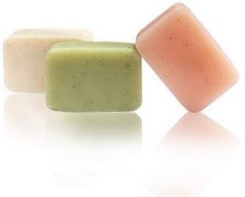 多款功效成分挑選 / 保濕 / 嫩白 / 滋潤 /去角質 / 舒敏