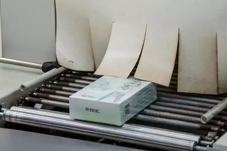 Procedimiento del proceso de producción de mascarillas de hoja de bio-celulosa - máquina de contracción en L POF