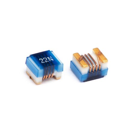 22nH, 1.4A, 1008 RF Inductor, Ceramic Wire Wound Chip Inductor - High Q and SRF RF Ceramic Wire Wound Chip Inductor