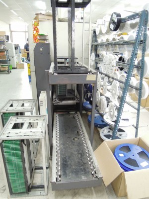 生產流程 - . 吸取印刷PCB板