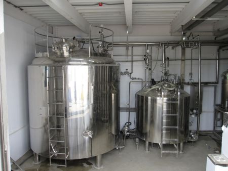 蒸餾水儲存桶 2T