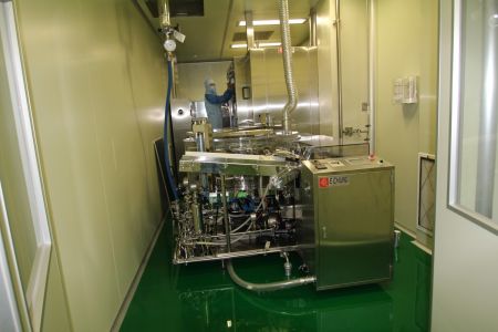 غسالة أوتوماتيكية وجهاز تعقيم تجفيف النفق 320 درجة مئوية