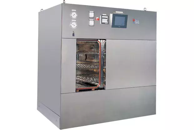 Steam Sterilizer (Autoclave)