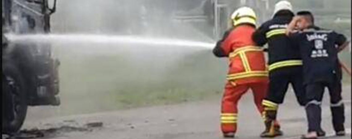 Super lekkie i oddychające kombinezony strażackie SUPER ARMOR wytrzymują długotrwałe noszenie w krajach Azji Południowo-Wschodniej