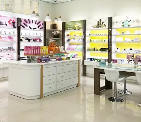 Witamy w sklepie ze zdrową urodą w firmie Lomei Cosmetics