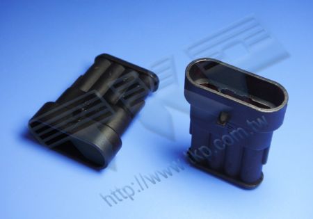 CONNECTEUR AUTOMOBILE FEMELLE BOÎTIER 060 TYPE 04PIN