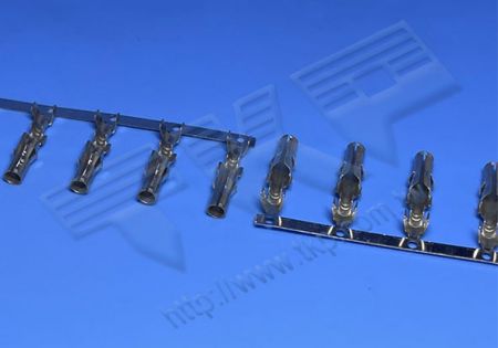 TERMINALE 8.38mm (.330") PITCH compatibile con l'involucro H838M1R1 - MOLEX