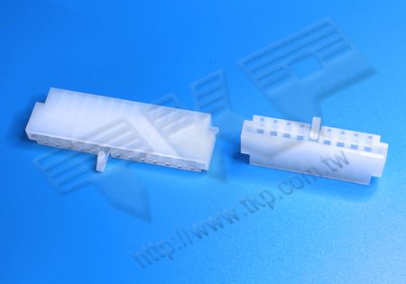 ที่อยู่อาศัย 3.96mm (.156") พิตช์พร้อมเทอร์มินัล 8800T - 172159-MOLEX