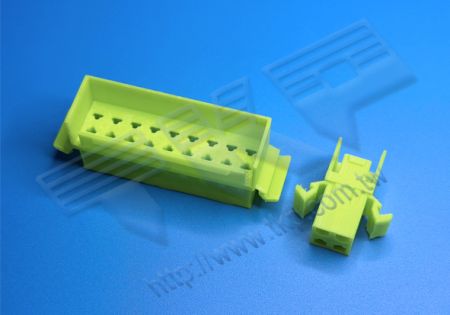 プラスチックハウジング 5.00mm (.197") VHTR端子用 ダブルロウ 有耳 フック ワイヤー対ワイヤーコネクタ 鉛フリー RoHS REACH