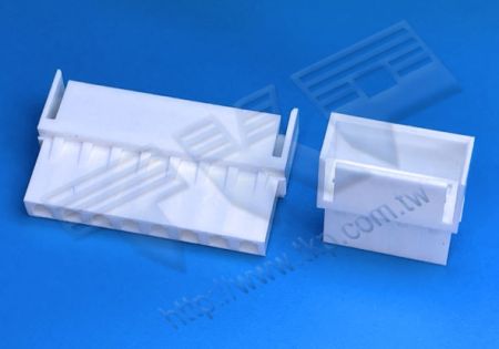 ที่อยู่อาศัย 7.50(.295") /5.00mm (.197") ระยะห่างที่เข้ากันได้กับขั้ว VHTR - 5199-N-M