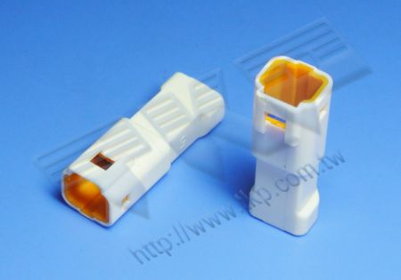 WEIBLICHE GEHÄUSE 020J1 TYP 03PIN AUTOMOBILSTECKER - 03T-JWPF-VSLE-S-JST