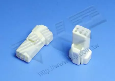 Männliches Gehäuse 020J1 Typ 03PIN Automobilstecker - 03R-JWPF-VSLE-S-JST