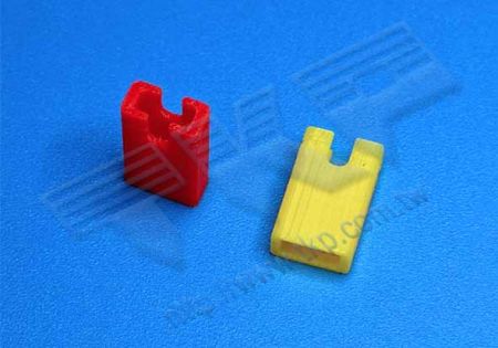 ショートキャップ 3.96mm (.156") ピッチ シングルロウ H=12.8MM 開口 ショートブロック ジャンパーキャップ リードフリー RoHS REACH