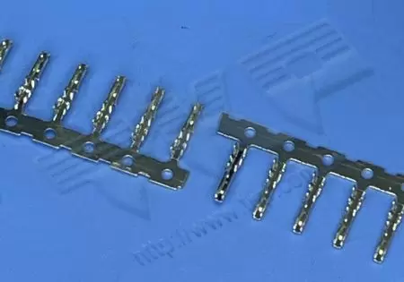ขั้วต่อแบบบีบ 3.0mm (.118") รองรับ AWG# 28 แรงเชื่อมต่อสูง - MOLEX