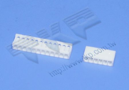 Housing 1.50mm (.059") Mates 15J2T Terminal
Board-in crimp connectors - XXP-SZN-JST