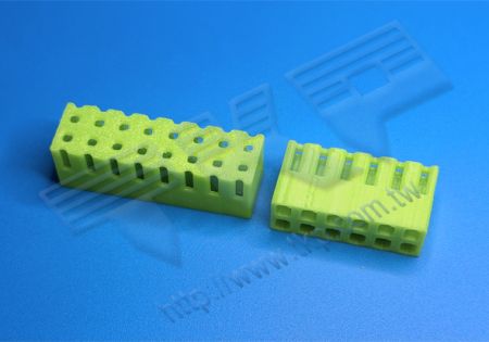 プラスチックハウジング 5.00mm (.197") 8800T端子用 二重列 凸点なし ワイヤー対ワイヤー コネクタ リードフリー RoHS REACH