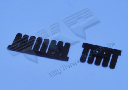 PENUTUP KABEL DAYA SATA TIPE LEWAT 3.50mm (.138") - MOLEX