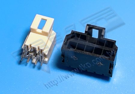 HEADER WANITA 3.50mm (.138") PITCH Tegangan Tinggi Dual ROW 180° DIP Cocok dengan H35M1R Seri Perumahan - MOLEX