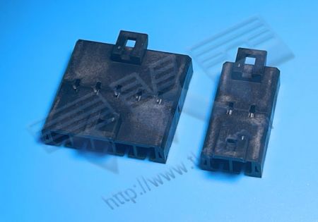 HEADER 5.70mm (.224") JARAK Konektor MOLEX Plastik Tunggal - MOLEX