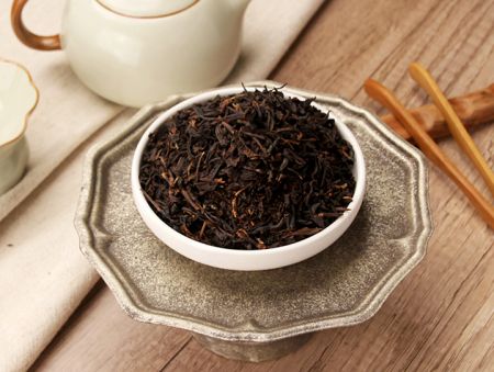 Premium Assam black tea for retail stores