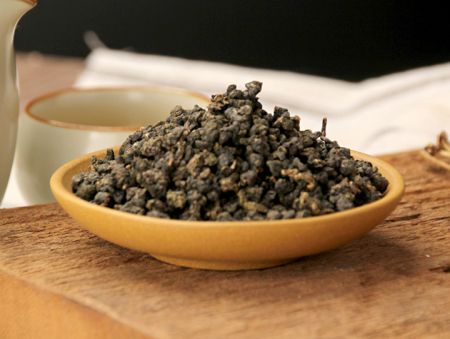 Premium cloudy oolong for retail stores
