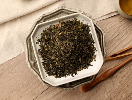 Jasmine flavor green tea for retail stores
