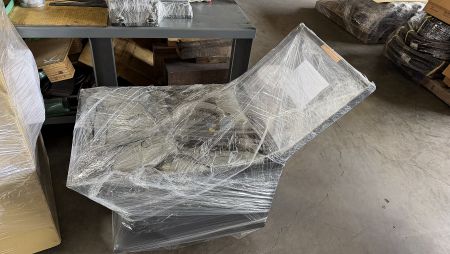 Nastro trasportatore per macchina Turn-Mill tipo svizzero