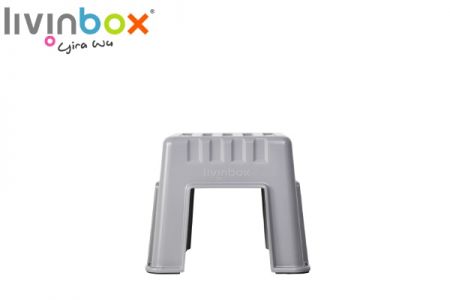 Bangku anak tumpuk berwarna abu-abu