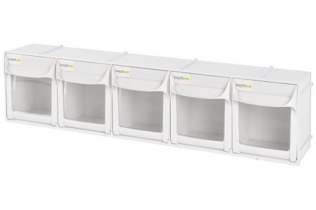 Conjunto de caixas de armazenamento com 5 compartimentos de gaveta na cor branca.