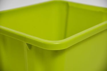 Grande poubelle de recyclage avec couvercle, 28L, Armoire à dossiers en  plastique : Rangement de bureau simplifié
