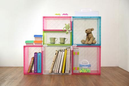 Large INNO Cube 1 with handles for storage (27.7L volume) in use.