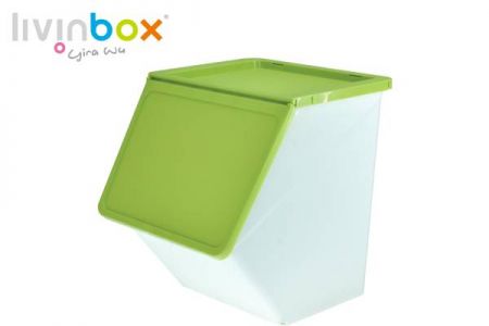Nesting storage container with hinged lid, Pelican style (38L volume) in green