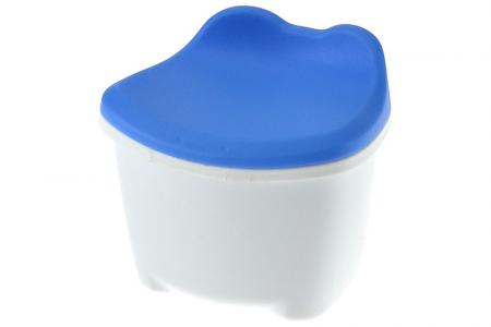 Kotak mini KeroKero dalam warna biru.