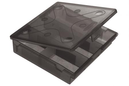 黒の蓋付き小型Vogueコレクターズボックス。