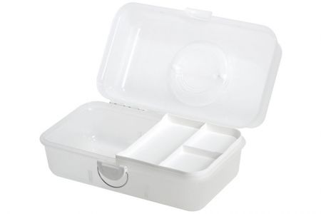 Tragbarer Projektbehälter mit Innenfach (6,3L Volumen) in Weiß.