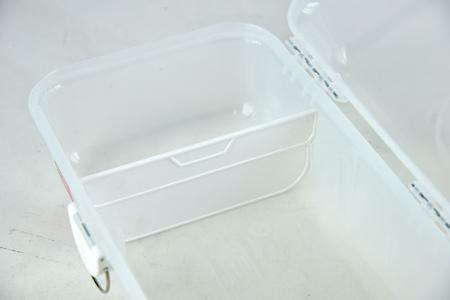 Перегородка портативного кейса для рукоделия