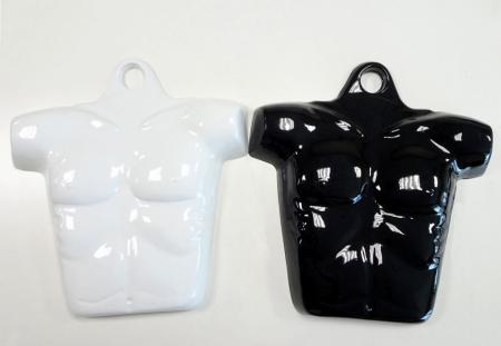 Mallin vartalo, musta, valkoinen