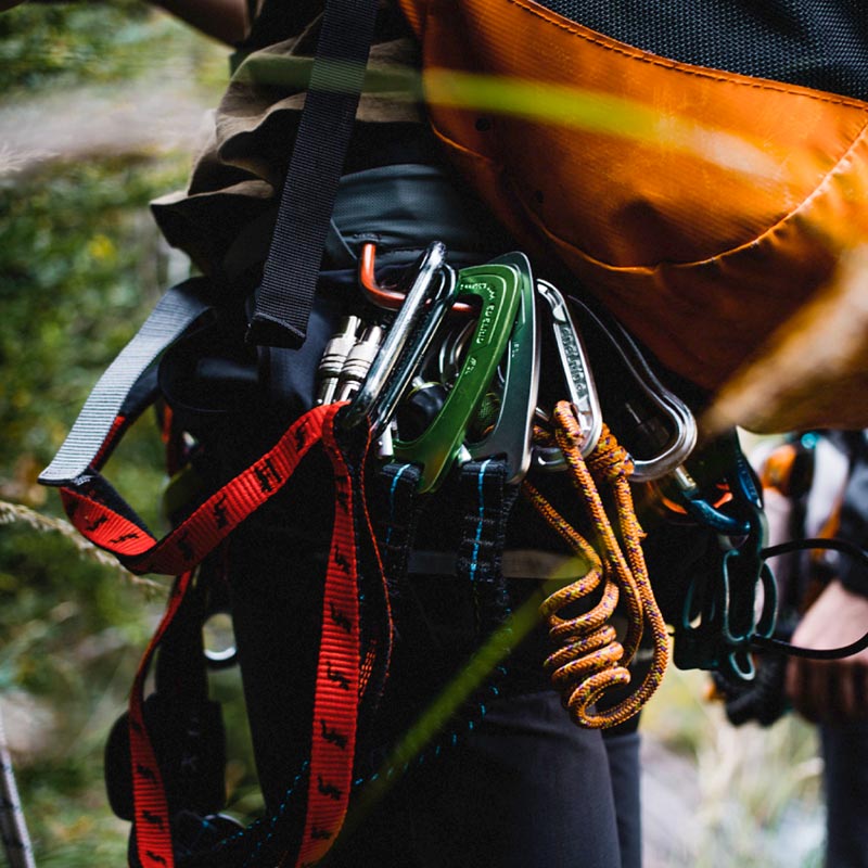 Mosquetões de alumínio coloridos