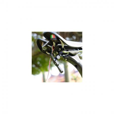 CNC-sadelmontering för flaskställning