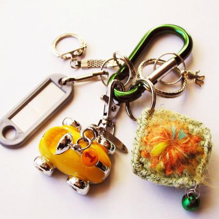 Miniaturní karabinka - Miniaturní karabinka na klíče