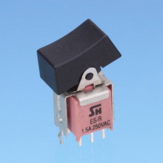 Interruptor basculante sellado V-bracket DPDT - Interruptores basculantes (ER-5-A5/A5S)