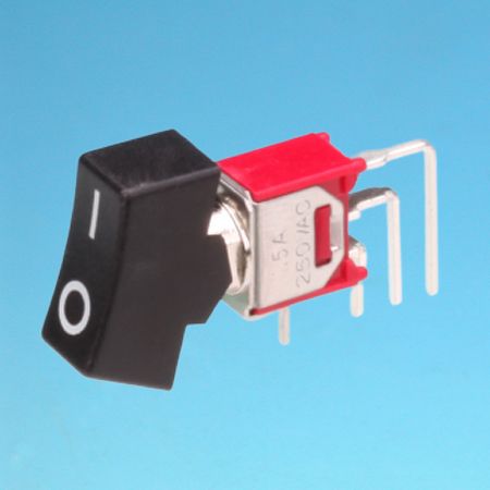 Interrupteur à bascule subminiature, angle droit vertical