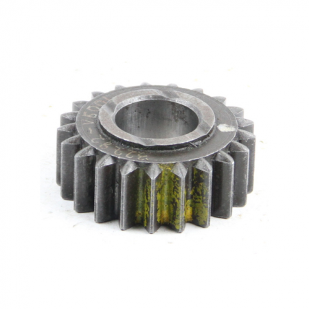 NISSAN Idler Gear 32282-V5001 for NISSAN DATSUN D21 Z21 Z20 - The NISSAN Idler Gear 32282-V5001 features gear ratios of 21T and is designed for NISSAN DATSUN D21 Z21 Z20 models. It plays a key role in efficient gear shifting and power transfer.