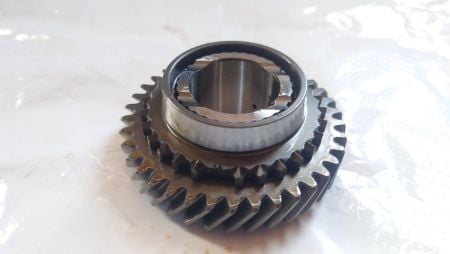 For toyota 3rd gear corolla transmission gear. - 33036-12051 is 5th gear sub-assy for auto spare parts.