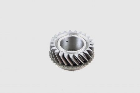 SPEED GEAR 3RD M/T MAIN SHAFT (OE: MR-305379) - MR-305379 Iis for  the Mitsubishi after market transmission gear M/T main shaft.