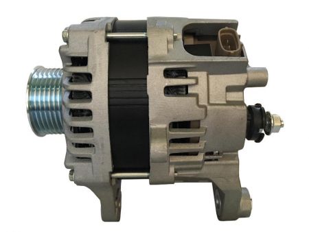 INFINITIのオルタネーター