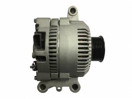 FORD Yhdysvaltain BRONCO 5.0 V8 1993-1995/ FORD Yhdysvaltain AEROSTAR 3.0 V6 1995:n vaihtovirtalähteet