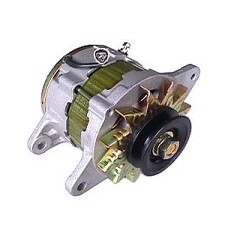 24V vaihtovirtalähde raskaille kuorma-autoille - 0201-102-3315 - Raskasvastusmoottorinosturin vaihtovirtalähde 0201-102-3315