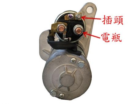 NISSAN Cuben (2010-2012) käynnistinmoottori A/T 1.8L 4 sylinteriä (2008-2012)