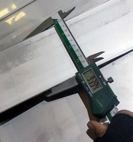 Electronic Vernier Caliper